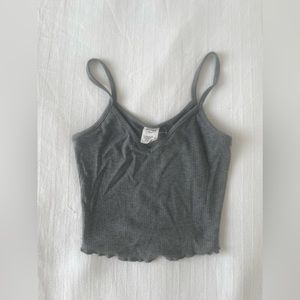Cute grey v-neck crop top